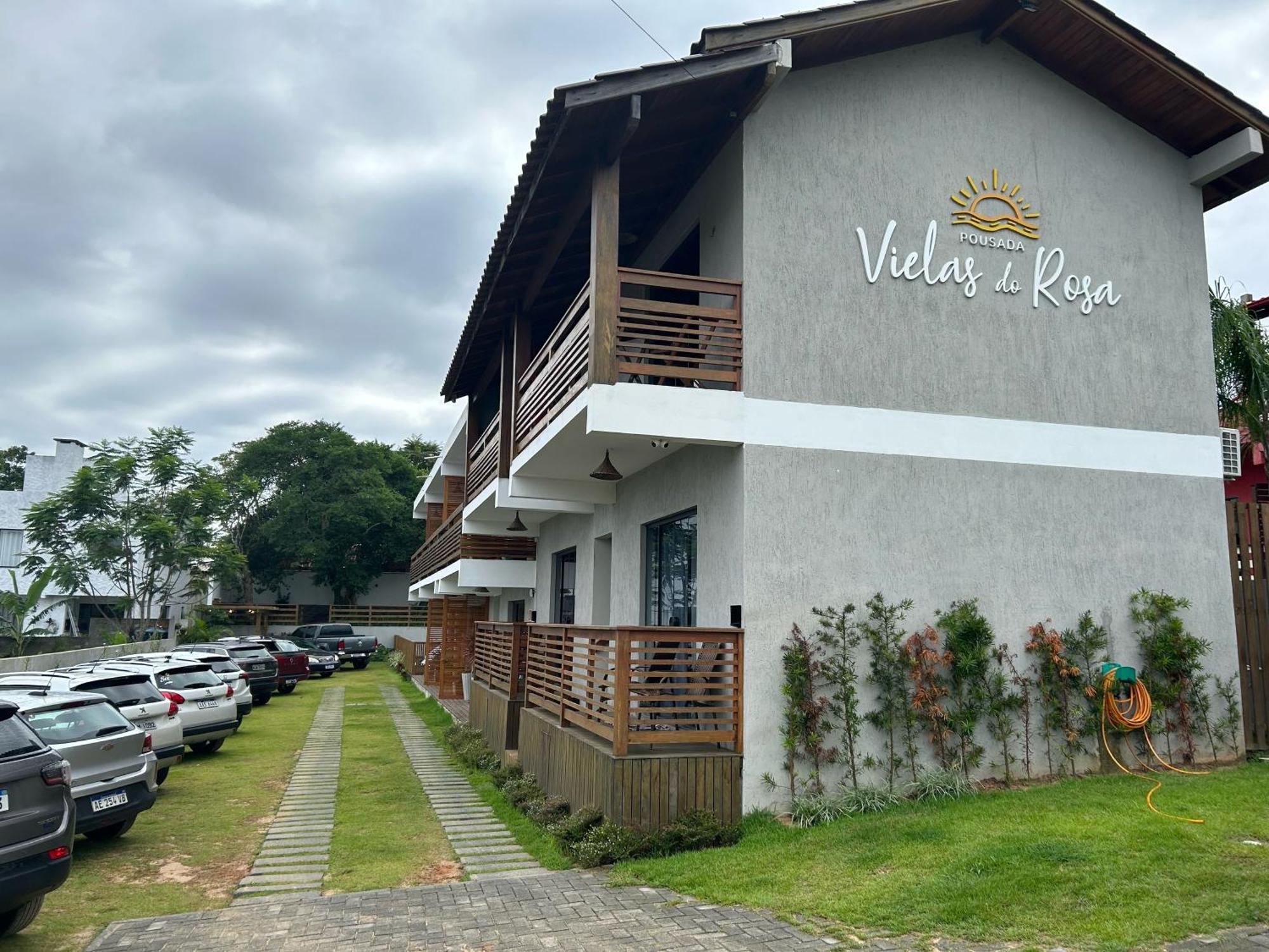 Pousada Vielas Do Rosa - Centrinho Da Praia Do Rosa Buitenkant foto